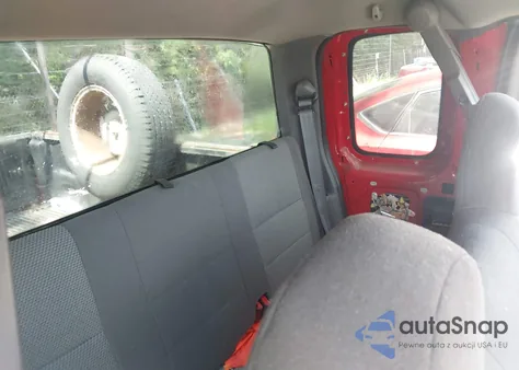 2004 Ford F-150 Heritage Xl/Xlt z USA, uszkodzony, nr VIN 2FTRX17244CA54948